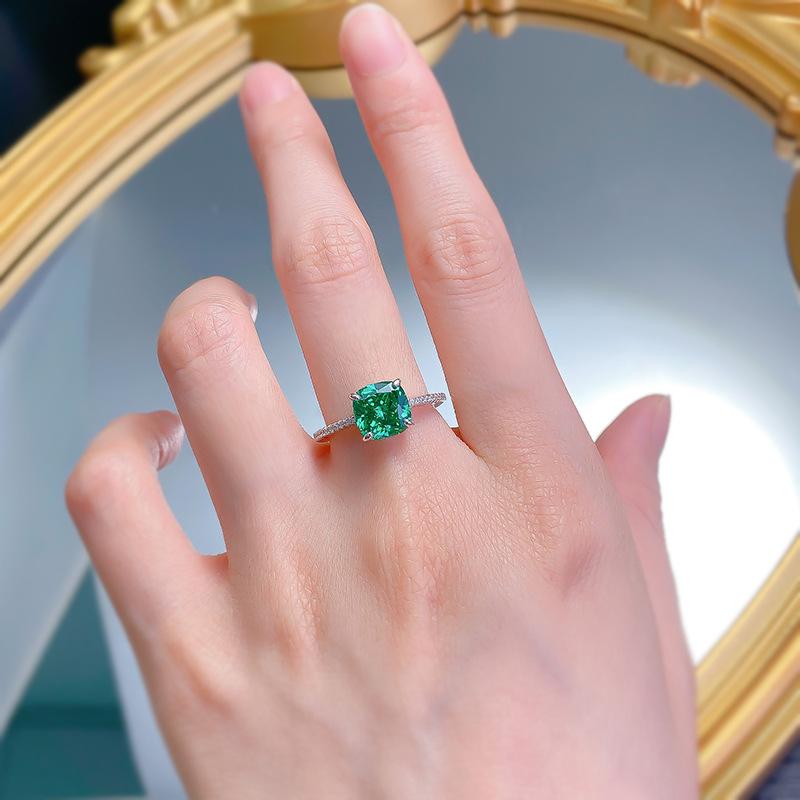 S925 Sterling Silver Green Fat Square 8*8mm 6A Cubic Zirconia Ring-141(45%)
