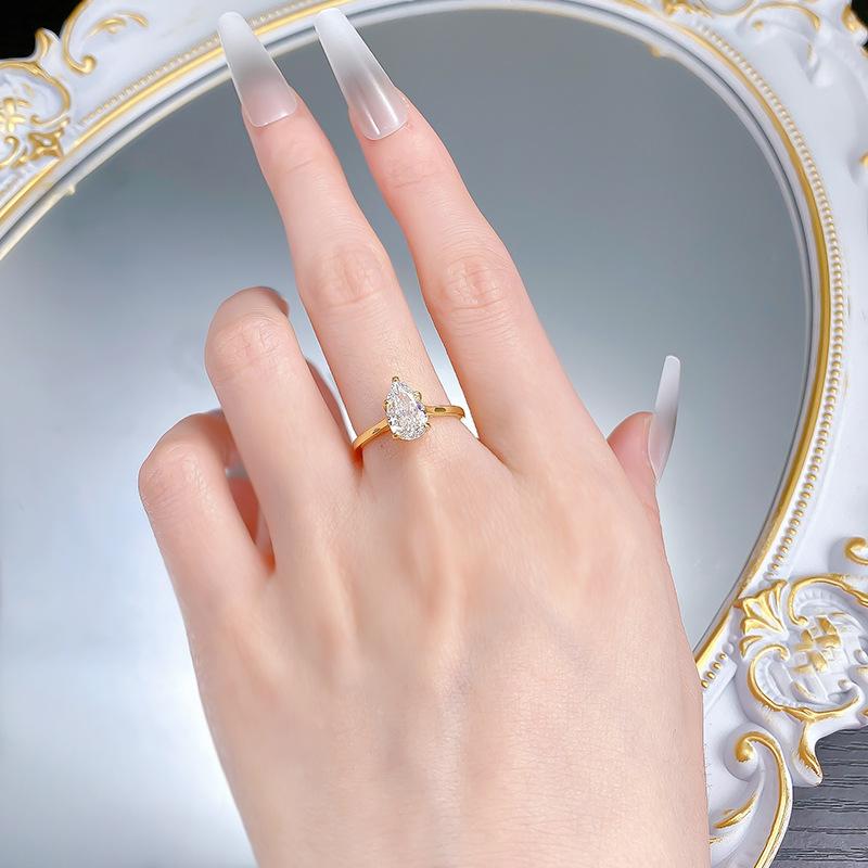 S925 Sterling Silver Pear Shaped Golden 6*9mm 6A Cubic Zirconia Ring-425 emerald ring(25%)