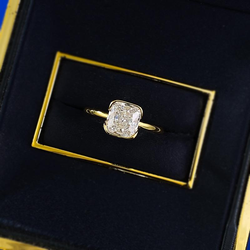 NO.019 S925 Sterling Silver Radian cut Small Rock Candy Stud Earrings 7 * 7mm 8A Cubic Zirconia Ring fashion jewelry accessory woman girl promise ring Springtok