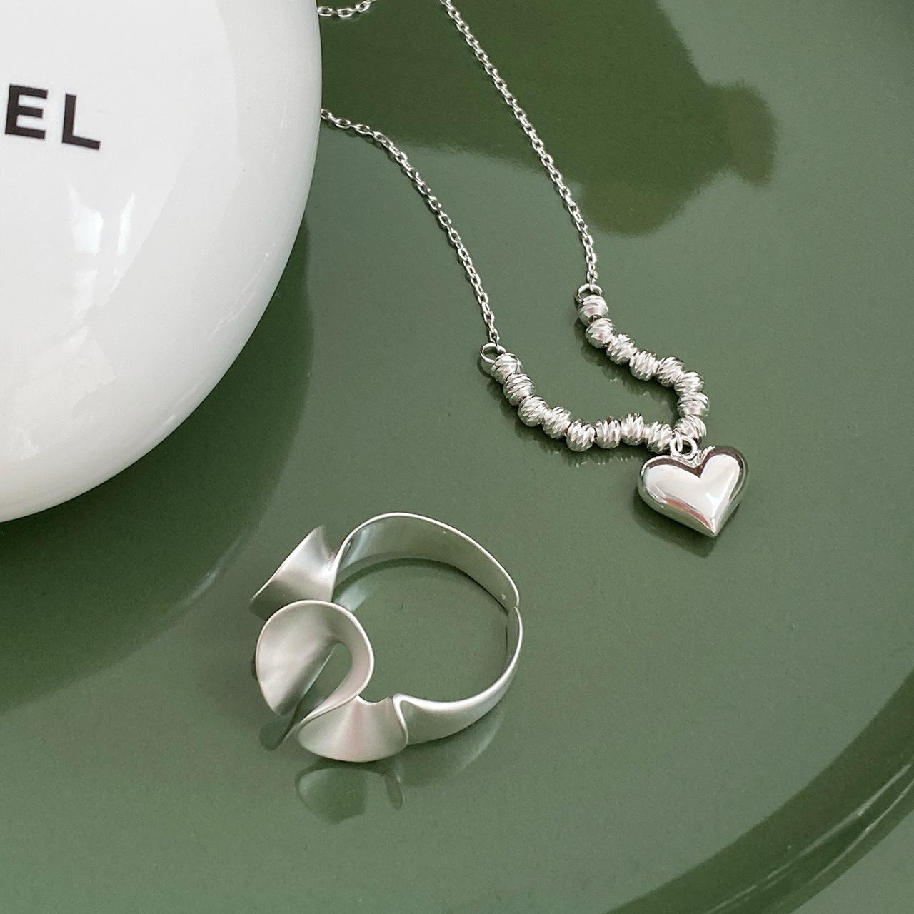 S925 Sterling Silver Irregular Rotating Irregular Shape Frosted Ruffled Pleated Index Finger Ring For Women -551(45%)