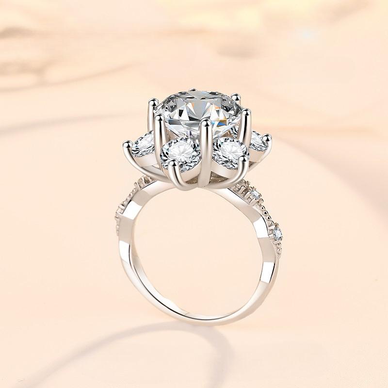 64. S925 Sterling Silver Synthetic Moissanite Ring Flower Ring