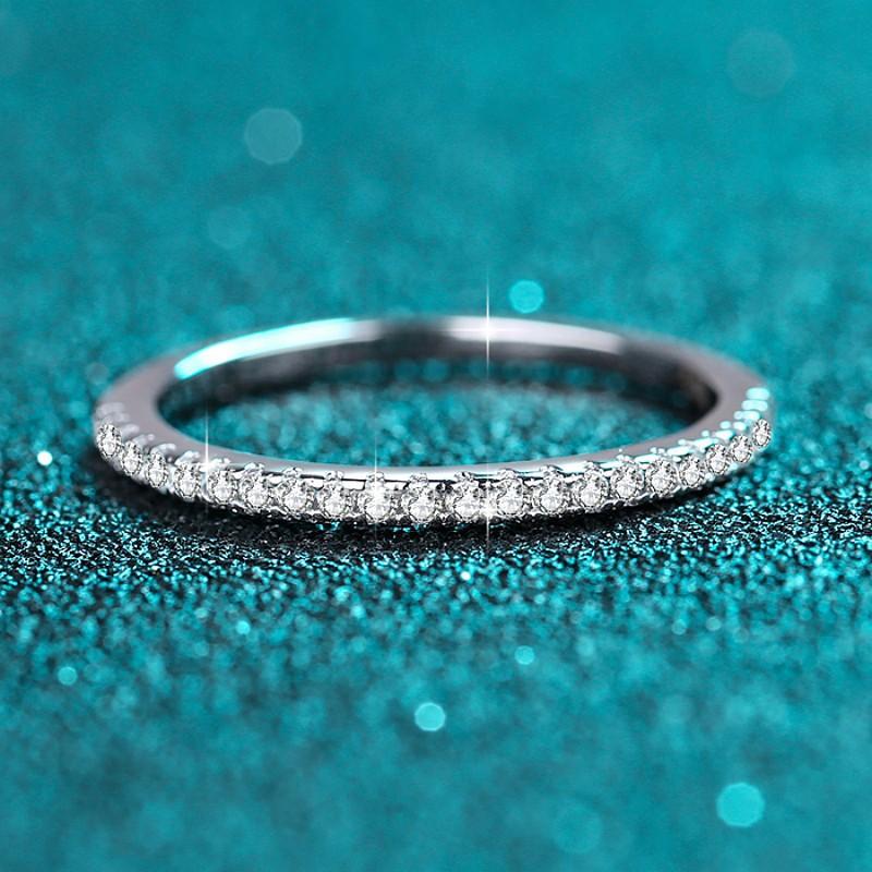 S925 Sterling Silver One-word Row Band Ring Synthetic Moissanite Ring-566(35%)