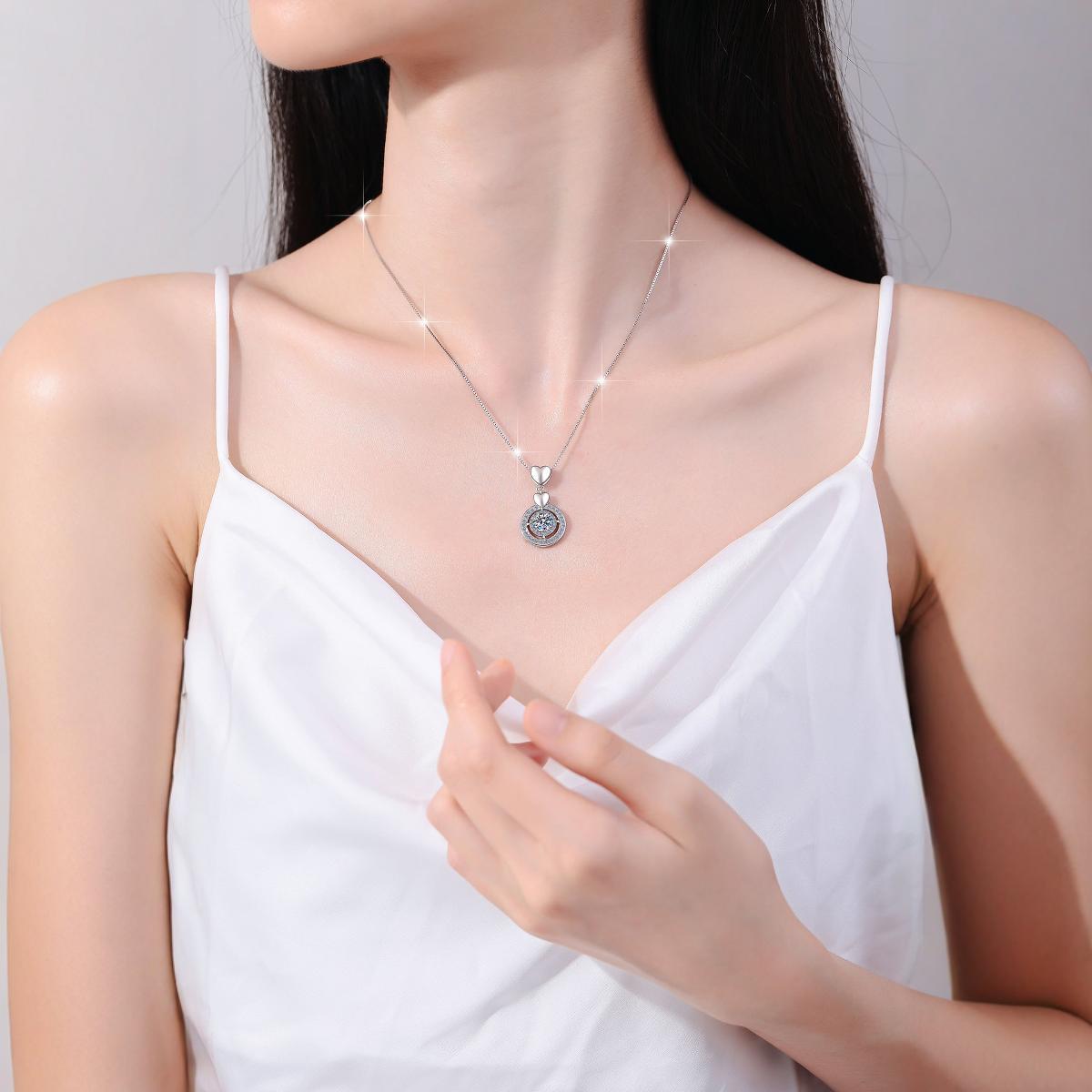 S925 Sterling Silver Synthetic Moissanite Halo Pendant birthday gift silver jewelry minimalist necklace pendant necklace(35%)