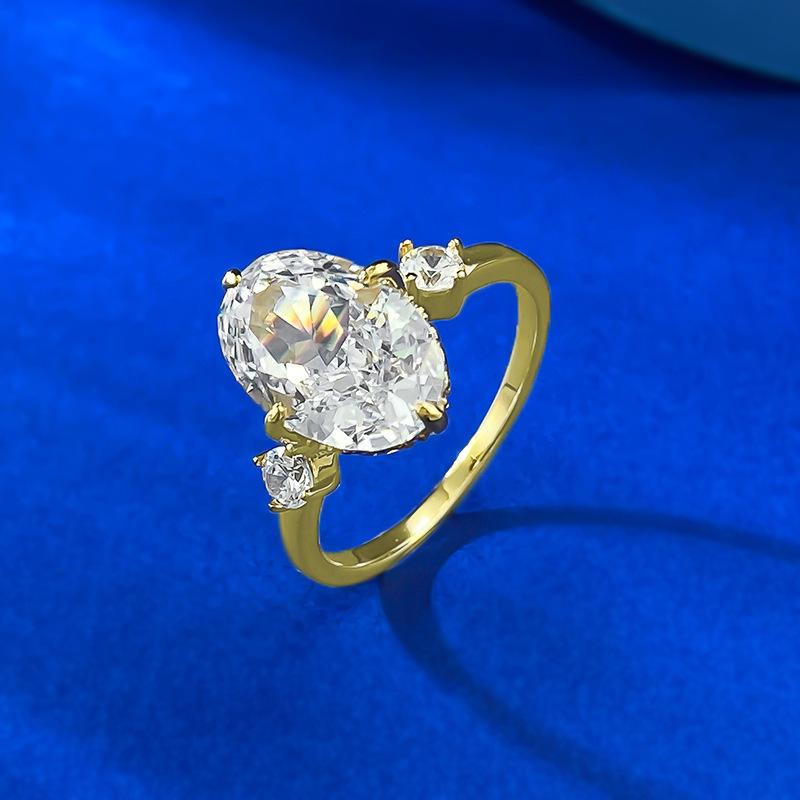 S925 Sterling Silver Ice Flower Cut Oval Three-stones Ring 8*12mm 8A Cubic Zirconia Ring-371(35%)