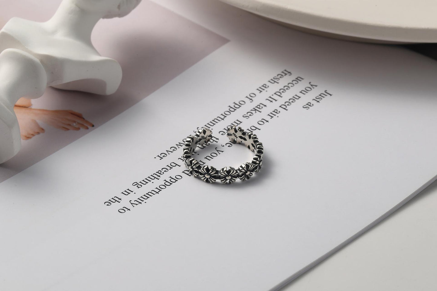 S925 Sterling Silver Vintage Cross Ring Single Finger Tail Ring for Women - 483(45%)