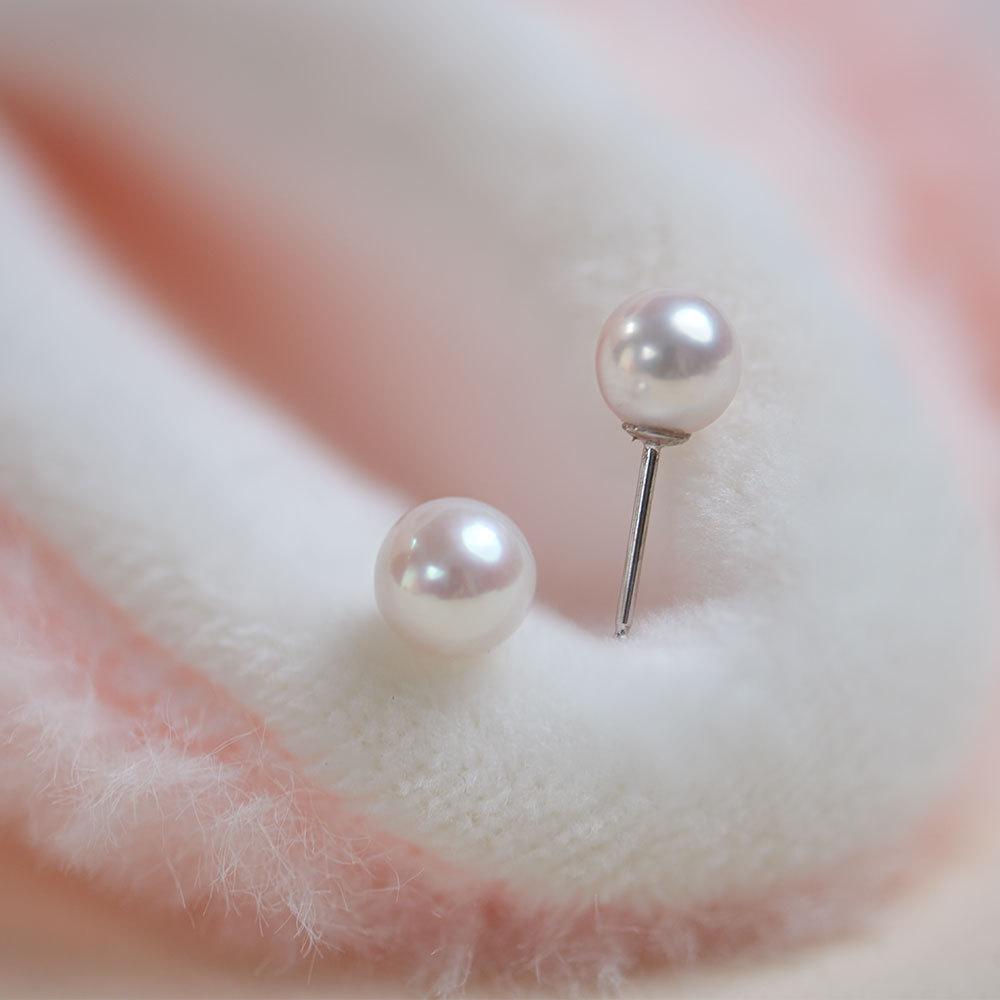 NO90 Nearly Round Nature Freshwater Pearl S925 Sterling Silver Earrings/ High light Slightly blemished natural freshwater pearl/ Send A Special Cloth For Cheaning The Earrings