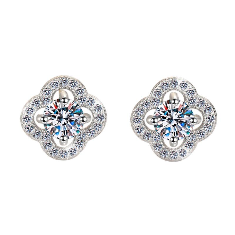 37. S925 Sterling Silver  Four Petals Ear Stud Synthetic Moissanite Stud Earrings