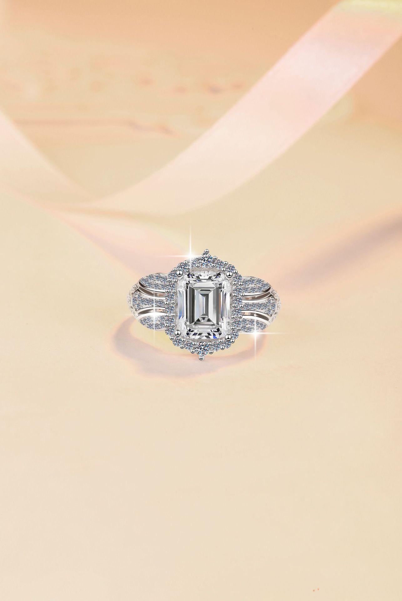 S925 Sterling Silver Big Grandma Ring Synthetic Moissanite Ring 3Carat-445 young  moissanite(25%)