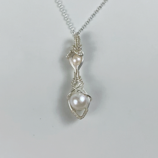 99. Original Hand-made Bottle Pearl Necklace