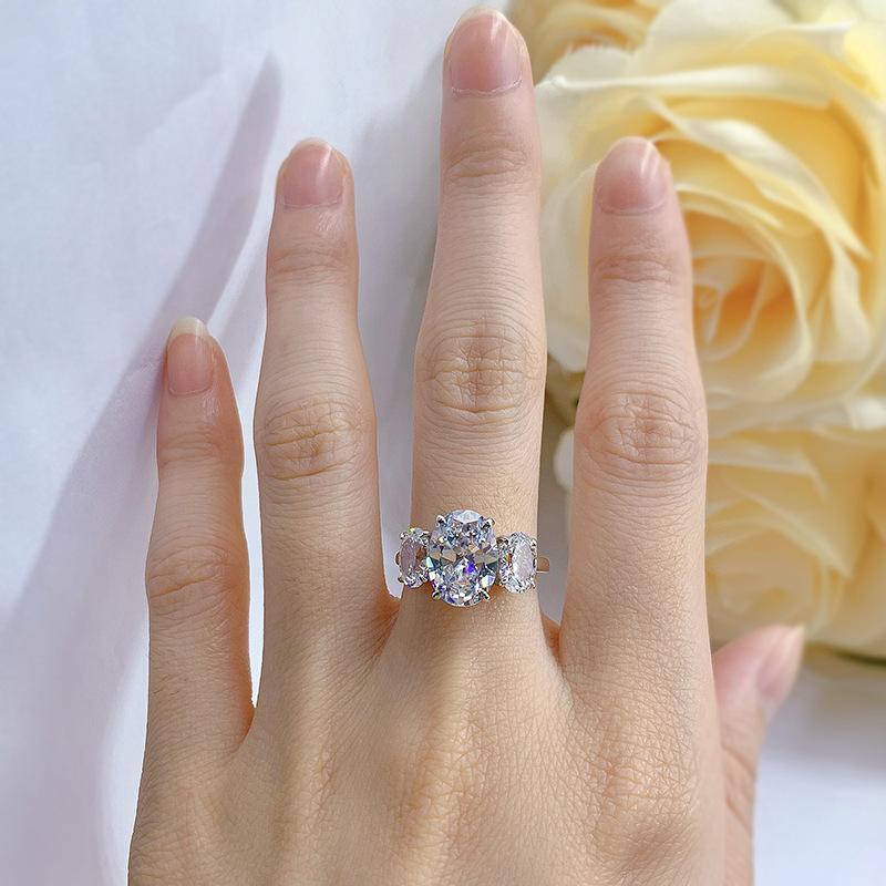 S925 Sterling Silver Big Three-stones Oval Cut Oval Ring 8*11mm 6A Cubic Zirconia Ring-234(35%)