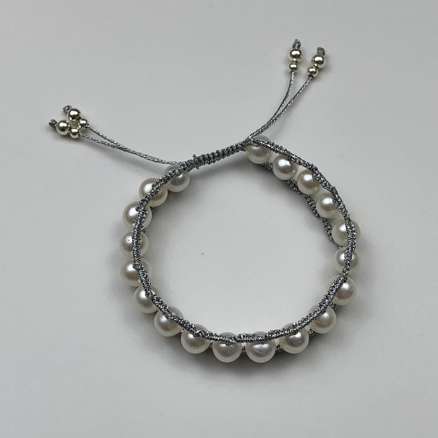 23.Pearl ladder bracelet