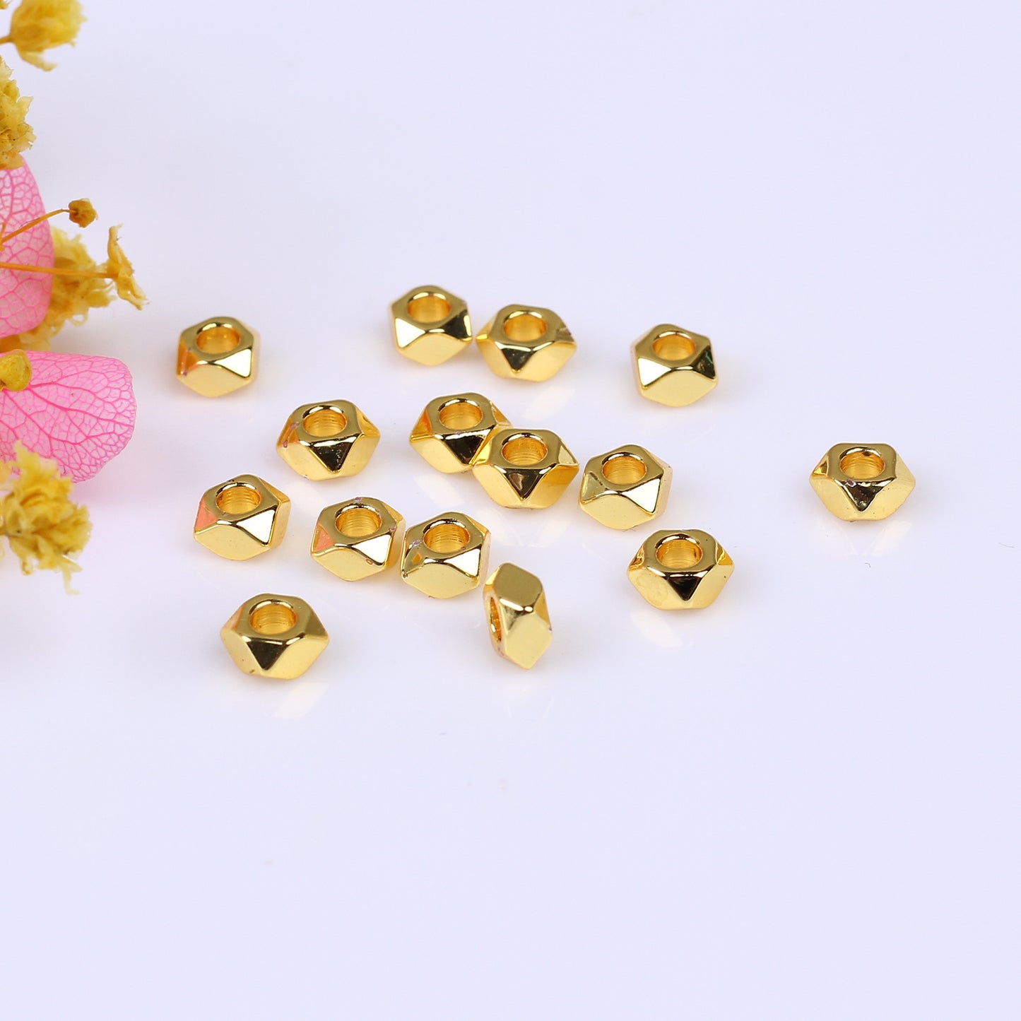 Flat Diamond Shaped Copper Bead For Jewelry DIY，Covered by 14/18K Real Gold Or Silver