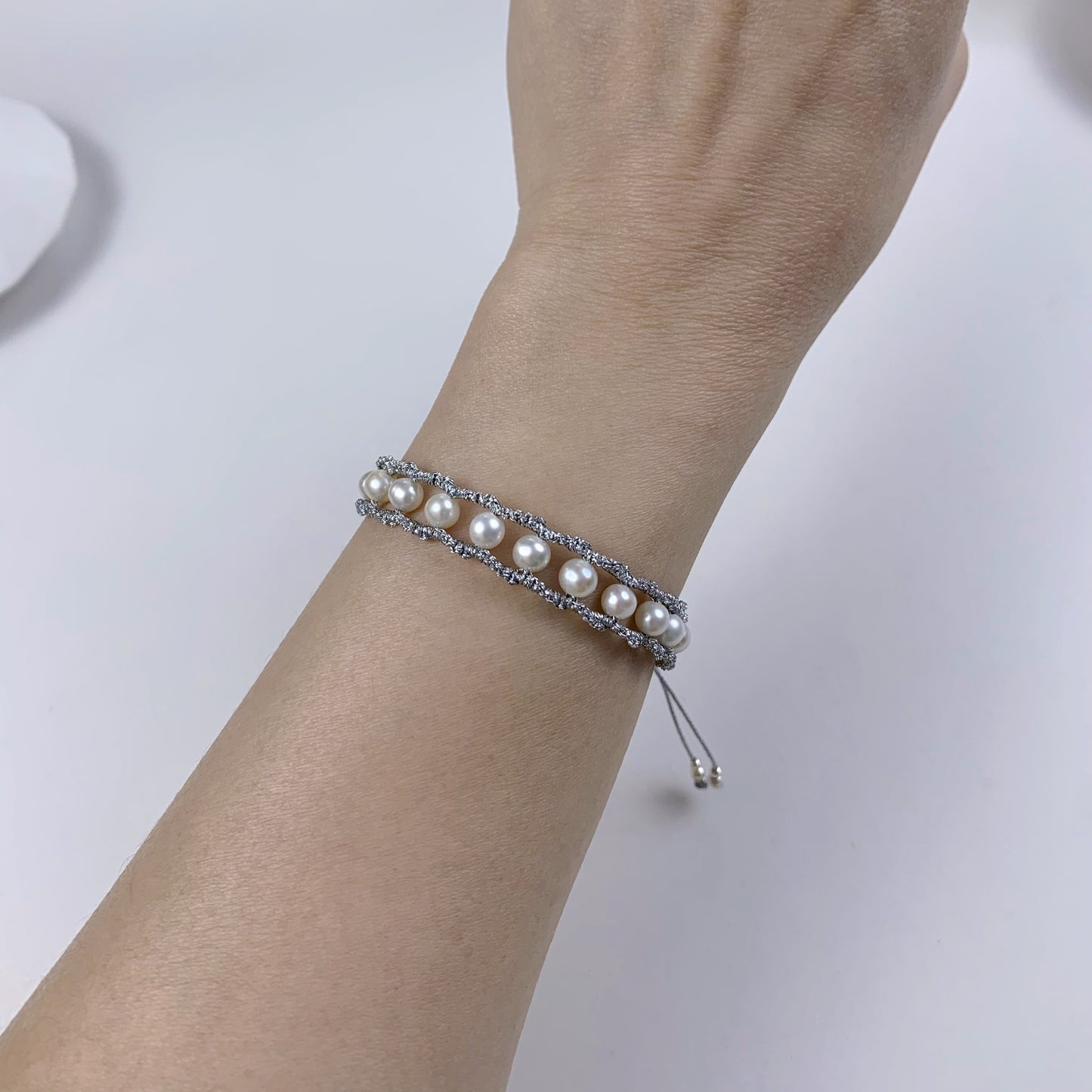 23.Pearl ladder bracelet