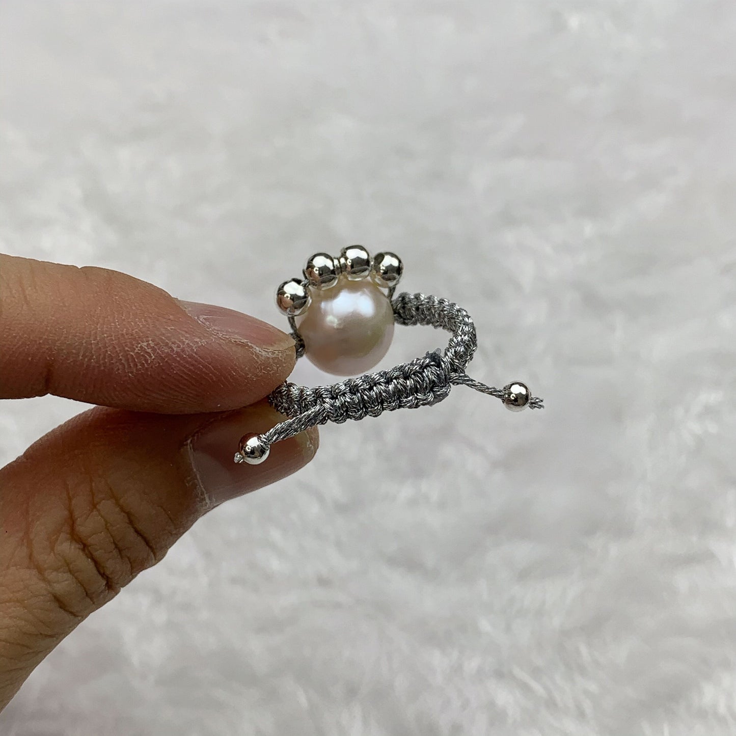 25.Puppy paw pearl ring