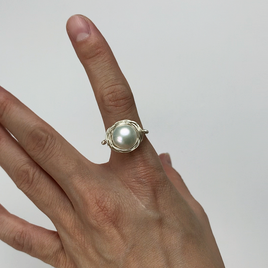 58.Edison wound pearl ring