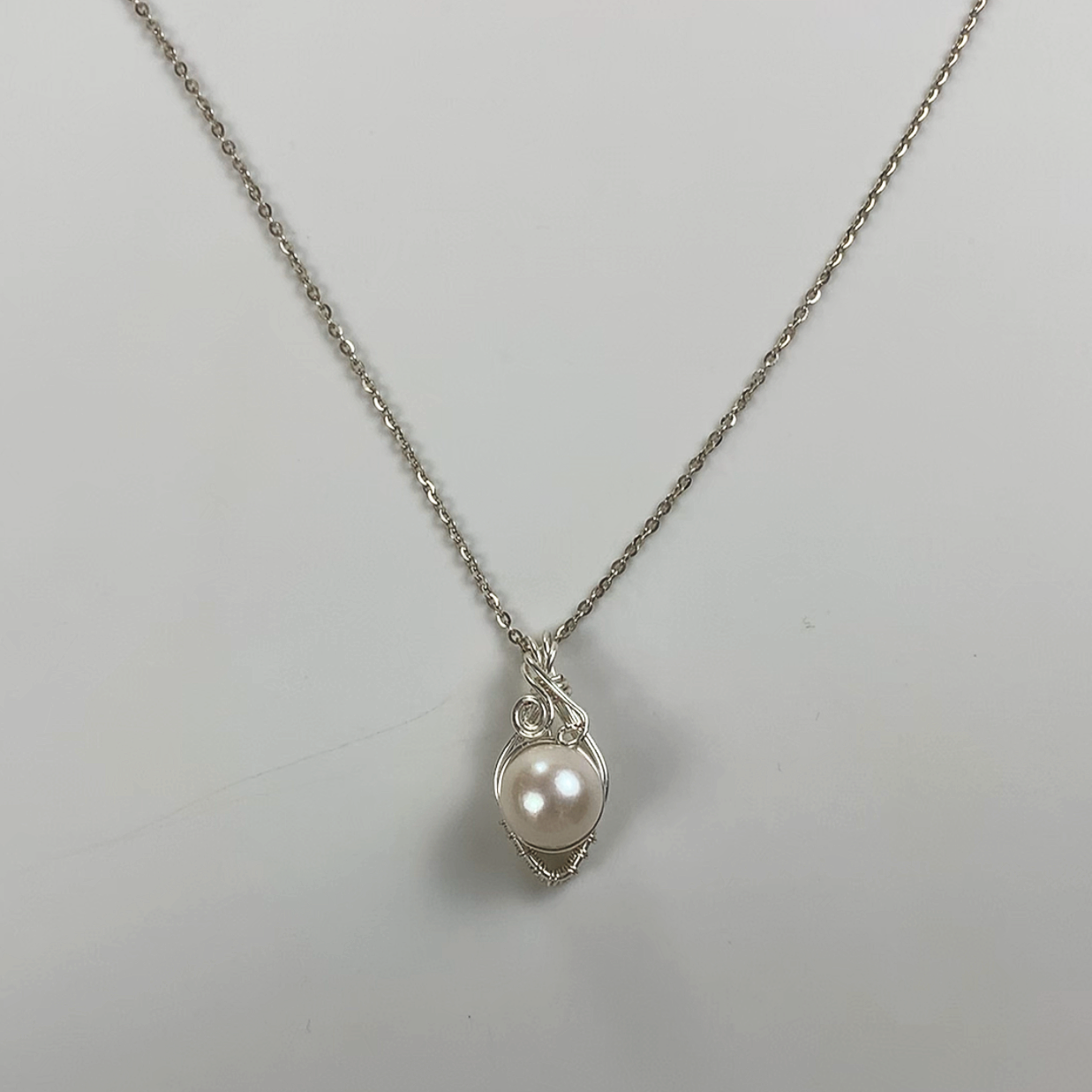 84.Bullet Edison Pearl pendant