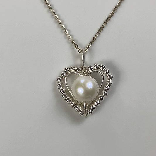 92.The Edison Heart pendant