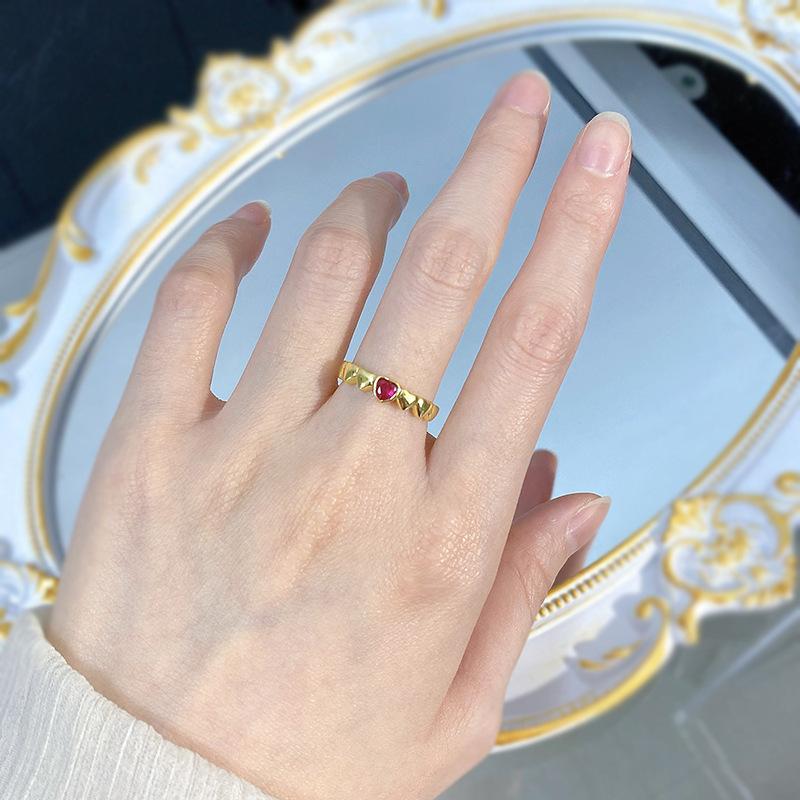 S925 Sterling Silver Red Heart Shape Golden Plated 4*4mm 6A Cubic Zirconia Ring jewelry accessory-124(45%)
