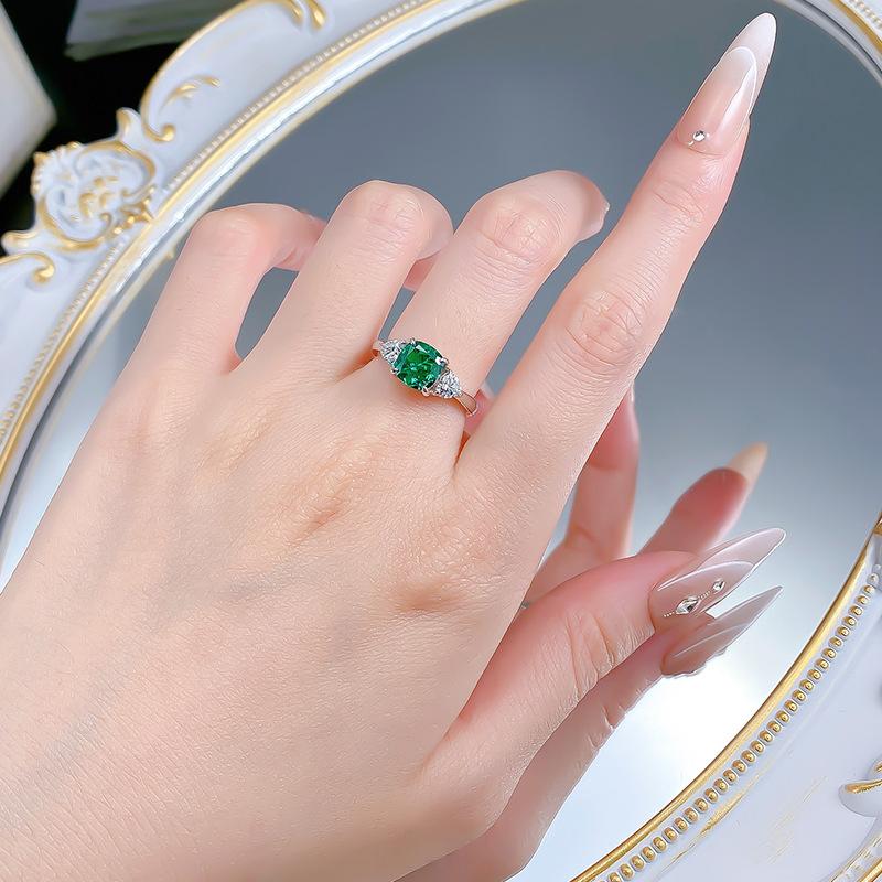 S925 Sterling Silver Green Ice Flower Cut Three Stones Square Four Claws Ring 7*7mm 2 Carat 6A Cubic Zirconia Ring-455(25%)