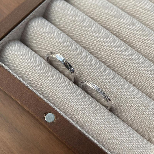 S925 Sterling Silver Simple Mobius Strip Couple Rings Plain Band -511 jewellery  with  meaning(45%)