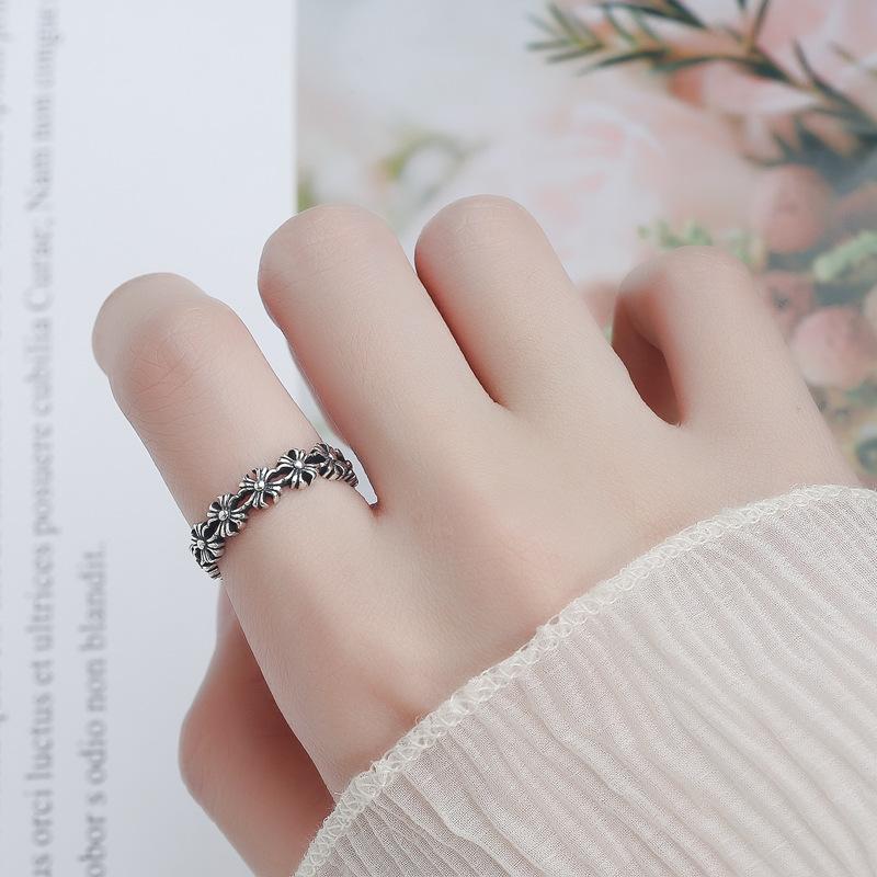 S925 Sterling Silver Vintage Cross Ring Single Finger Tail Ring for Women - 483(45%)