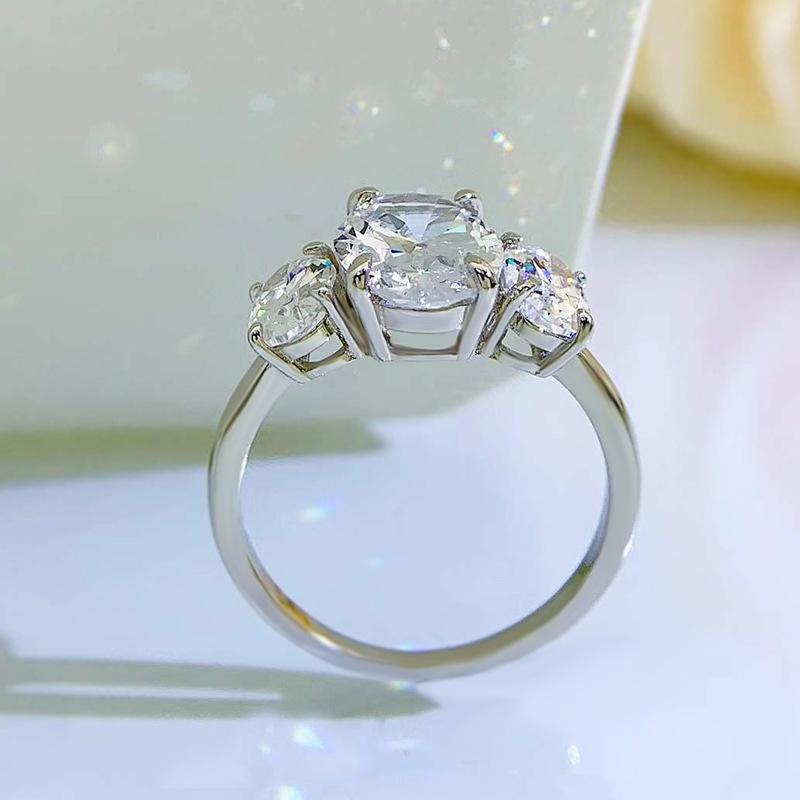 S925 Sterling Silver Big Three-stones Oval Cut Oval Ring 8*11mm 6A Cubic Zirconia Ring-234(35%)