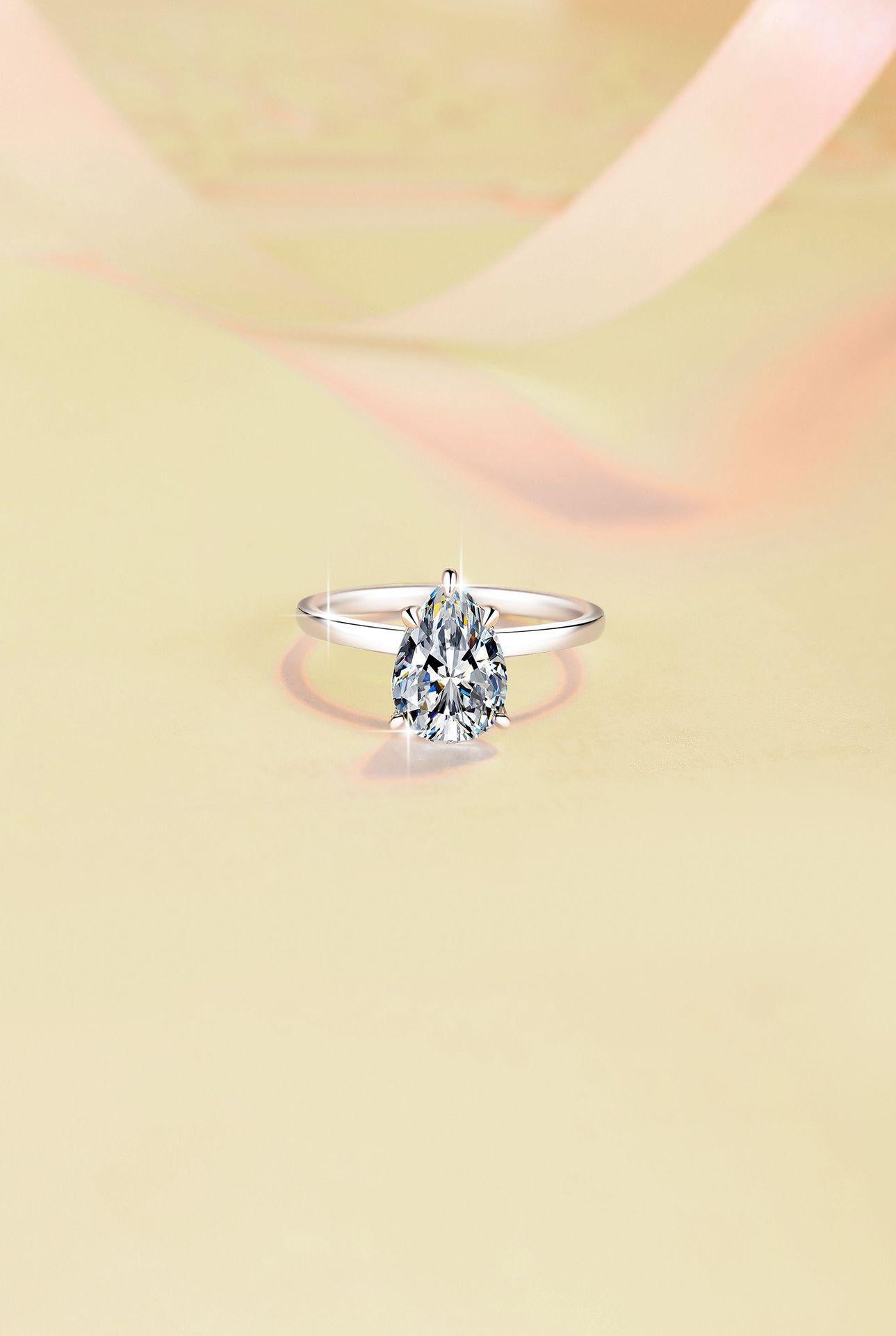 S925 Sterling Silver Water Drop Pear Shape Ring Synthetic Moissanite Ring 2 Carat-468 emerald  ring young  moissanite(25%)