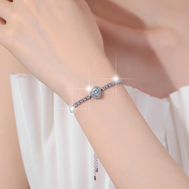 S925 Sterling Silver  Heart-Shaped Starry Sky Bracelet Synthetic Moissanite Bracelet-315(35%)