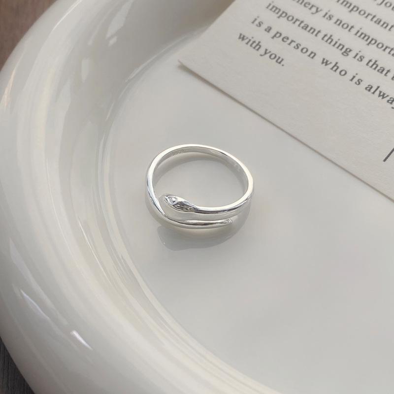 S925 Sterling Silver Snake Simple Shape Ring for Women - 503(45%)
