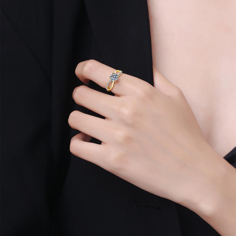 S925 Sterling Silver Four-claw Golden Ring Synthetic Moissanite Ring 1Carat-170(35%)