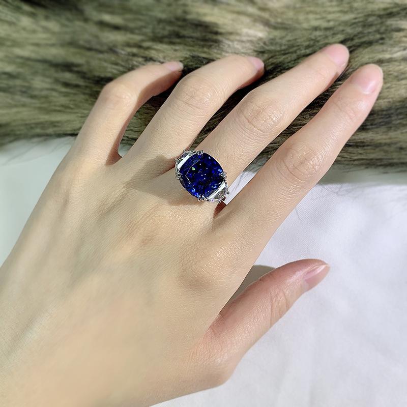 S925 Sterling Silver Blue Three Stones Square Four claws 13*13mm 8A Cubic Zirconia Ring-134(45%)